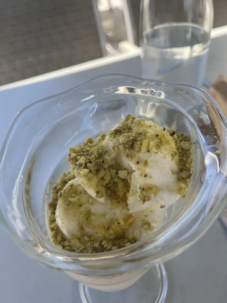 Nandee Tjihero_Aux ingrédients Libanais_Théoule-sur-Mer_review