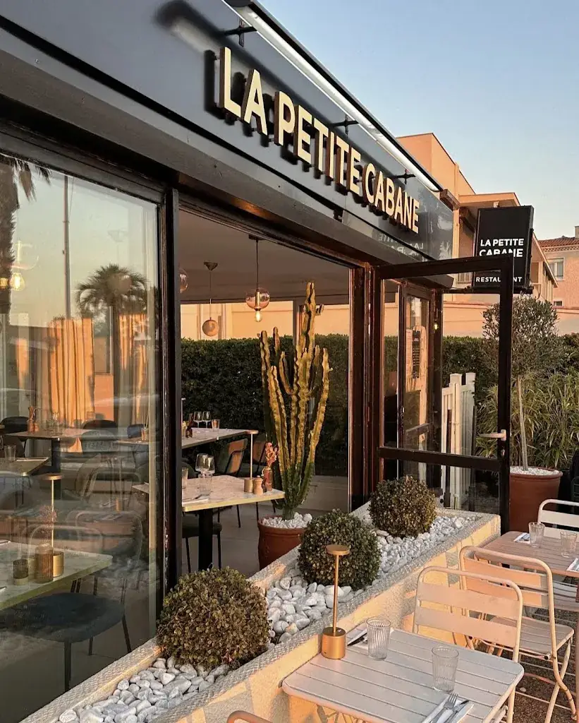 La petite cabane ristorante a Six-Fours-les-Plages