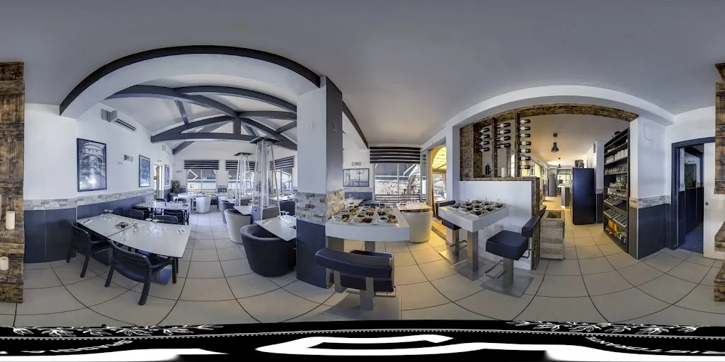 La Spiaggia restaurant in Six-Fours-les-Plages