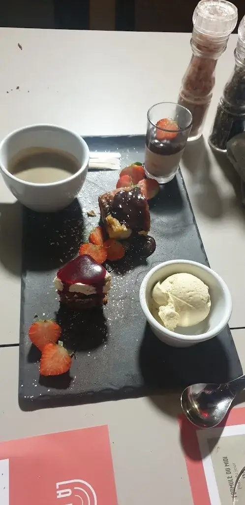 Menu_TAO Restaurant - Beach_Six-Fours-les-Plages_immagine_8