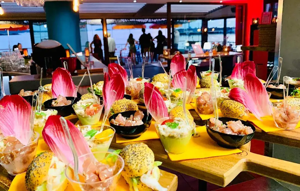 TAO Restaurant - Beach_Six-Fours-les-Plages_slider_image_3