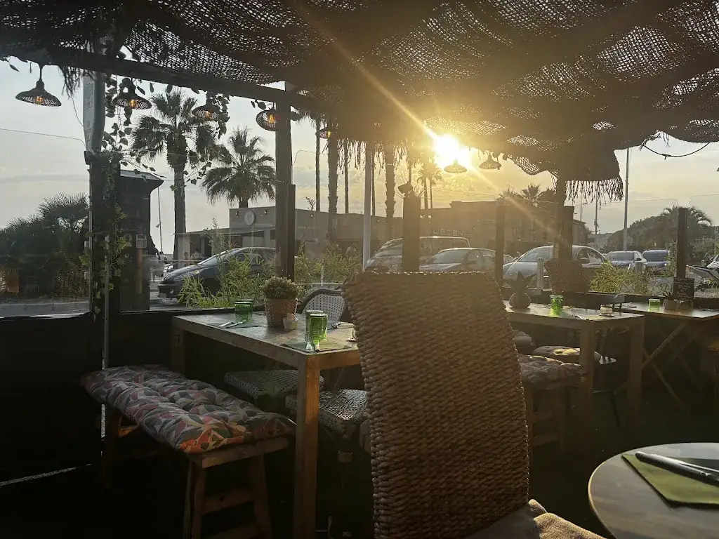 Sophie_Le Faré - Restaurant Six-Fours-les-Plages_Six-Fours-les-Plages_recensione