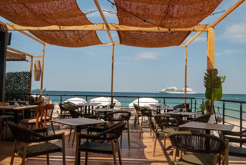 Le Golfe Plage ristorante a Six-Fours-les-Plages