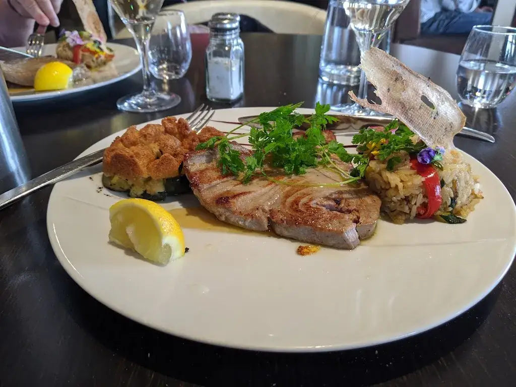 Steve The Techy_Bistro Frégate | Restaurant Traditionnel Méditerranéen_Six-Fours-les-Plages_review