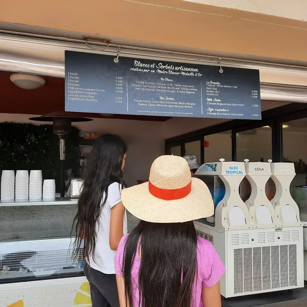 Sophie Ting_Le Niglo_Six-Fours-les-Plages_recensione