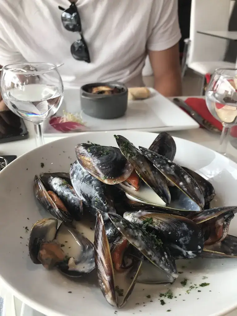 Isabella Margarita Zaccheddu Gaviria_Saveurs du Brusc_Six-Fours-les-Plages_recensione