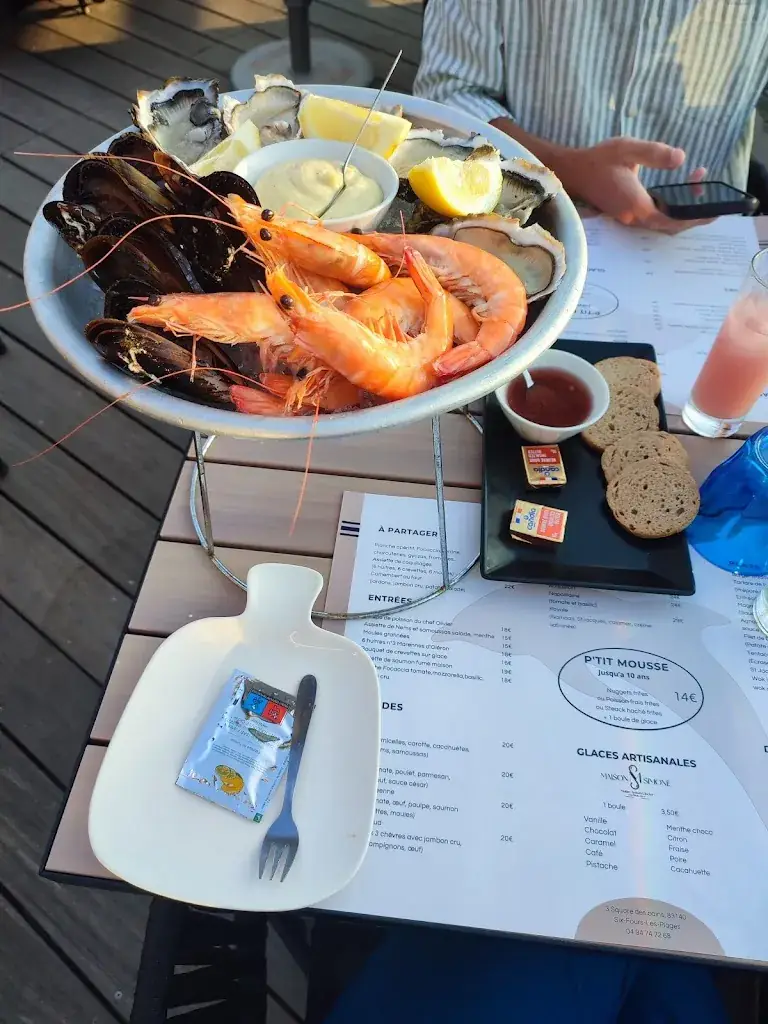 Menu_Restaurant le p’tit dauphin_Six-Fours-les-Plages_image_4