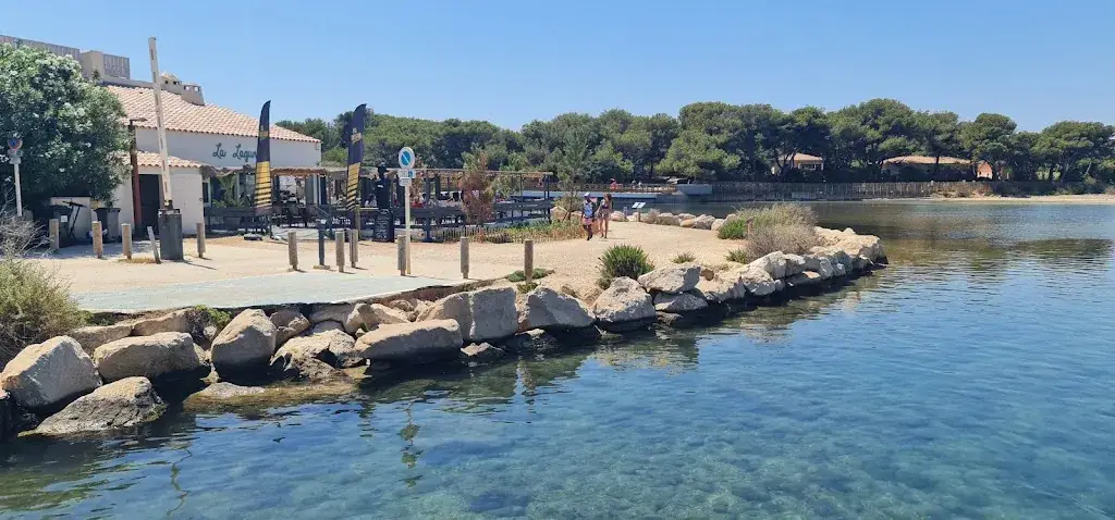 Danny Barker_La Lagune_Six-Fours-les-Plages_review