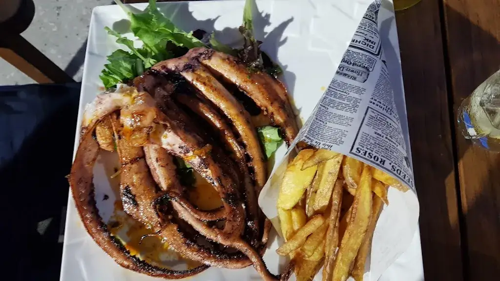 Menu_Le POINTU_Six-Fours-les-Plages_image_9