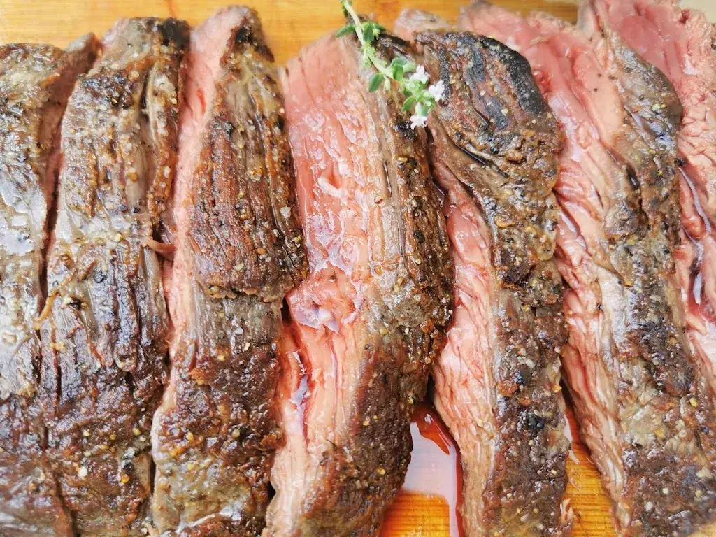 Le POINTU_Six-Fours-les-Plages_slider_image_3