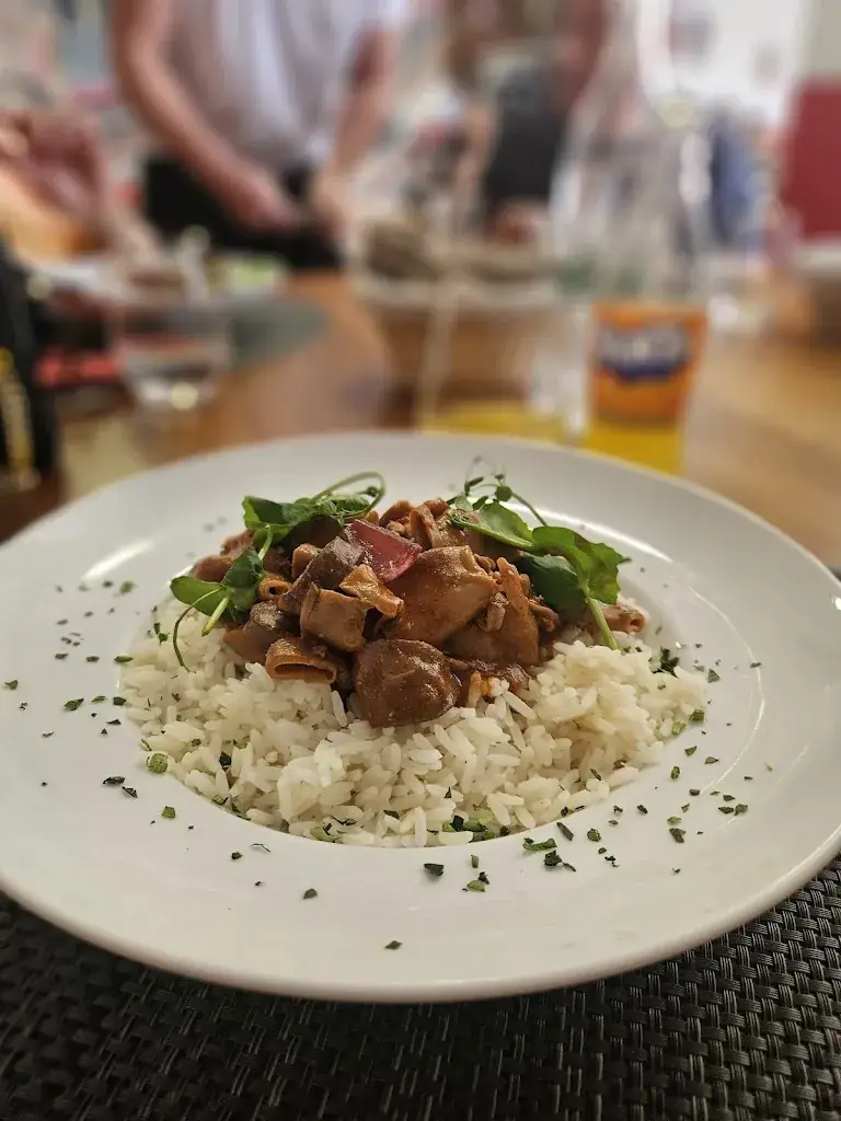 Nathalie Martins_O'Bascolandais_Six-Fours-les-Plages_review