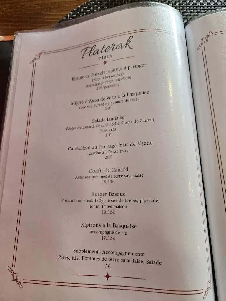 Valérie AMBROSI_O'Bascolandais_Six-Fours-les-Plages_review