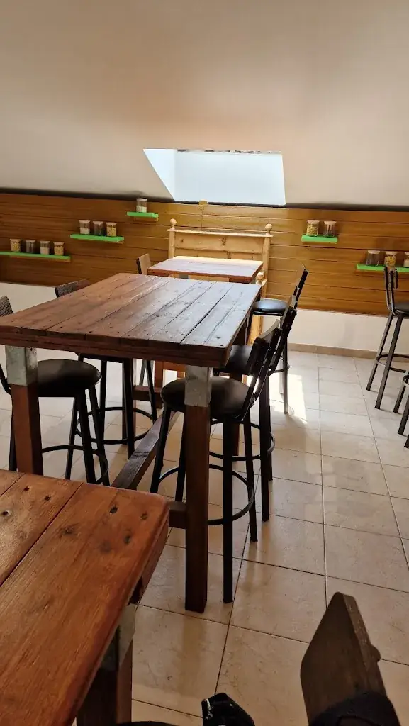 La Palette de Salades restaurant in Six-Fours-les-Plages