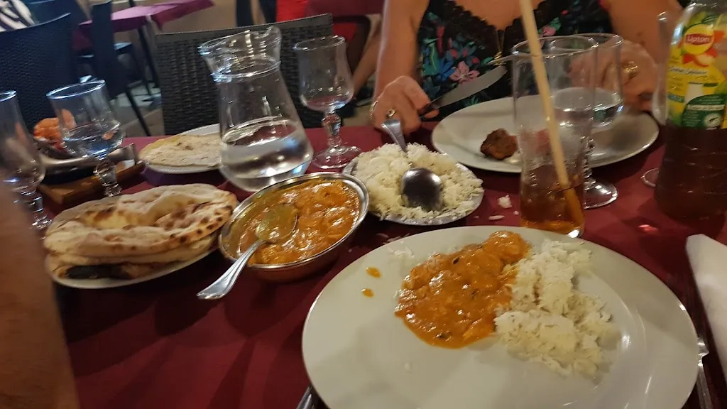 Menu_Le Taj_Six-Fours-les-Plages_immagine_6