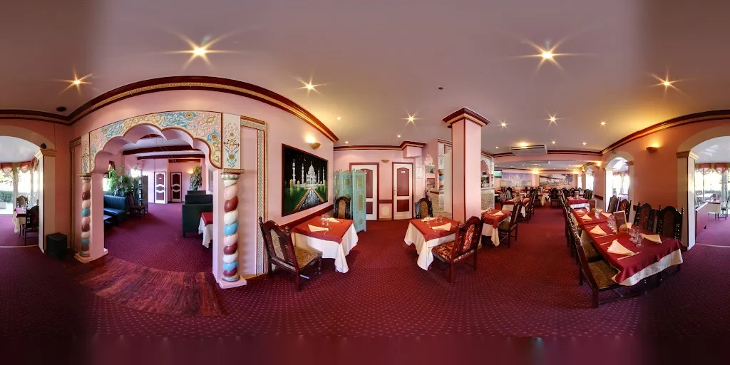 Le Taj_Six-Fours-les-Plages_slider_image_1