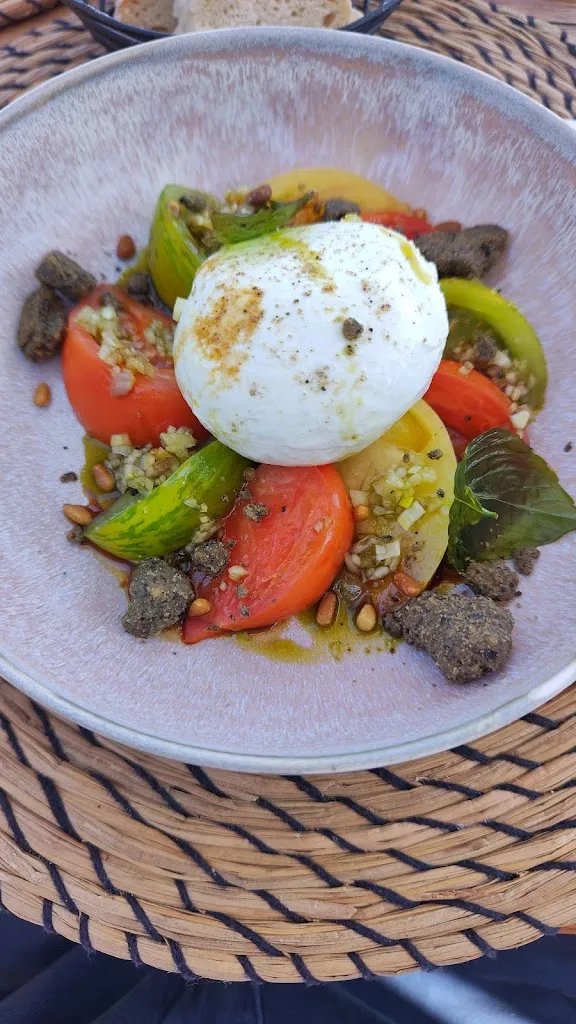 Hervé Piedvache_SÀRTI_Six-Fours-les-Plages_review