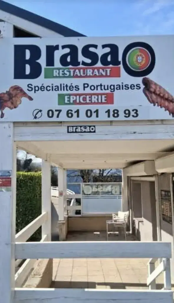 Brasao Restaurant...Specialités portugaises_Reventin-Vaugris_slider_image_1