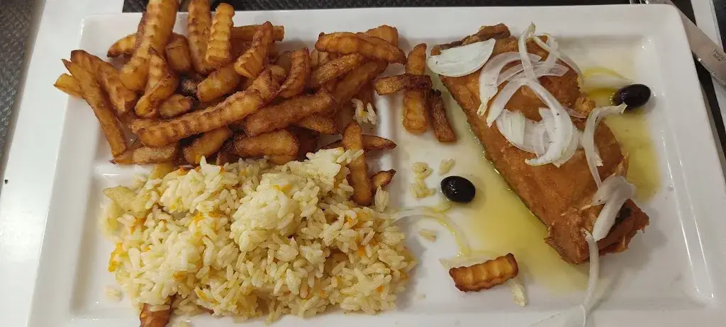 Brasao Restaurant...Specialités portugaises_Reventin-Vaugris_slider_image_2