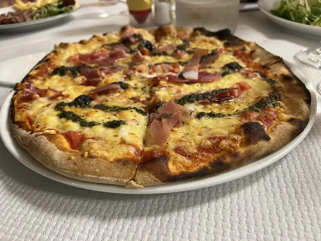 Le Moulin de Trets_Trets_slider_image_2