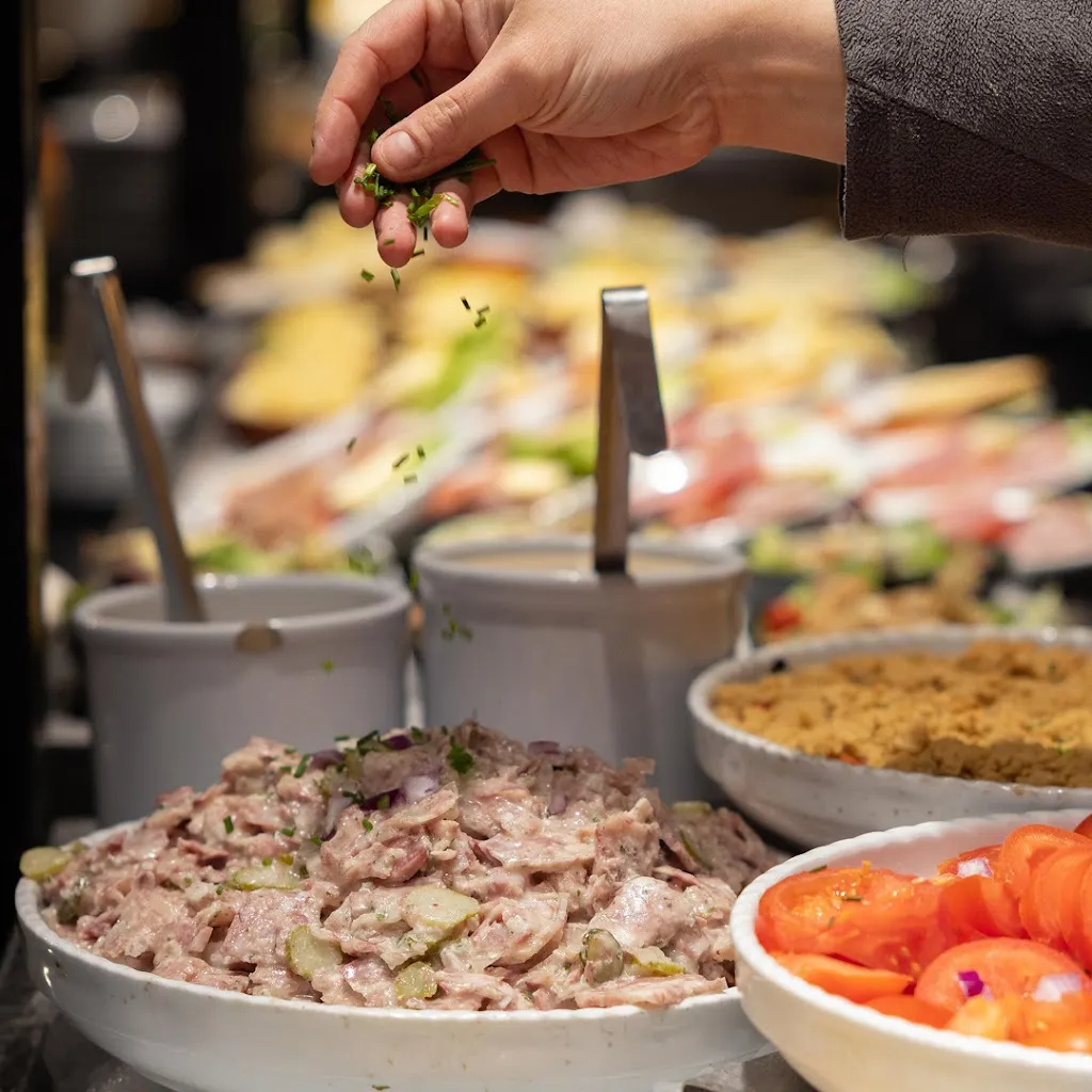 Crescendo Restaurant_Thiers_slider_image_2