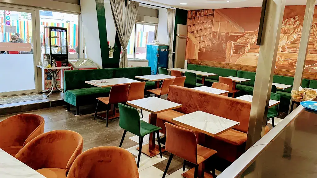 Le Bordeaux restaurant in Thiers