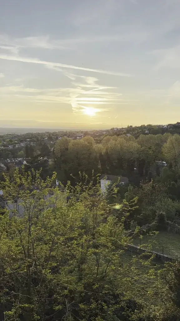 Céline Velter_le Brindezingue_Thiers_review