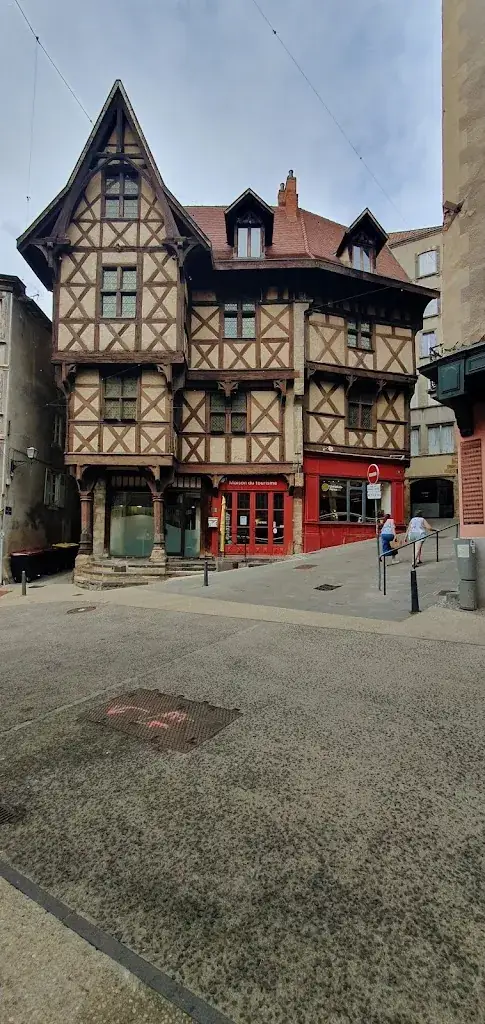 Thiers_Thiers_slider_image_3