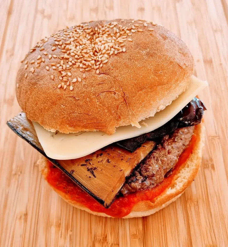 Tatie Burger_Thiers_slider_image_1