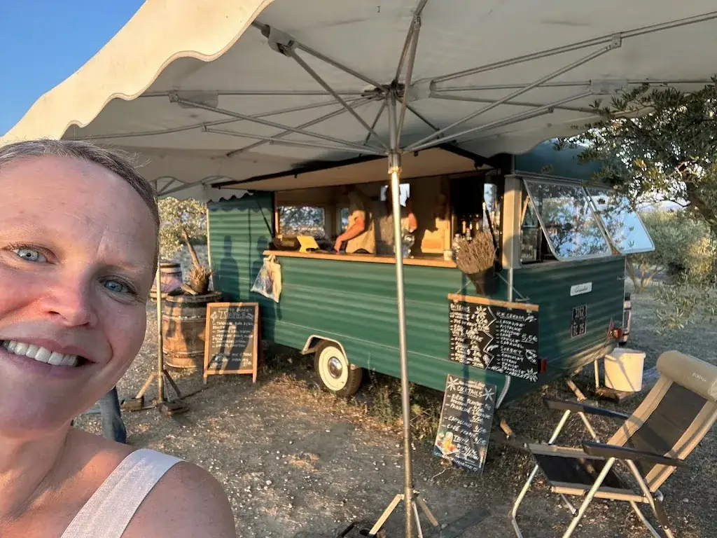 Hege Steenhoff Hov_Les cousins en provence_Valensole_review