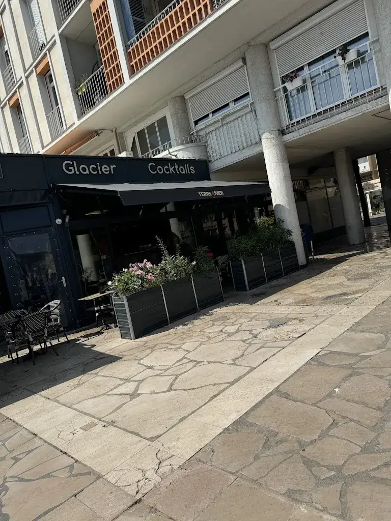 Terre Et Mer restaurant in Toulon