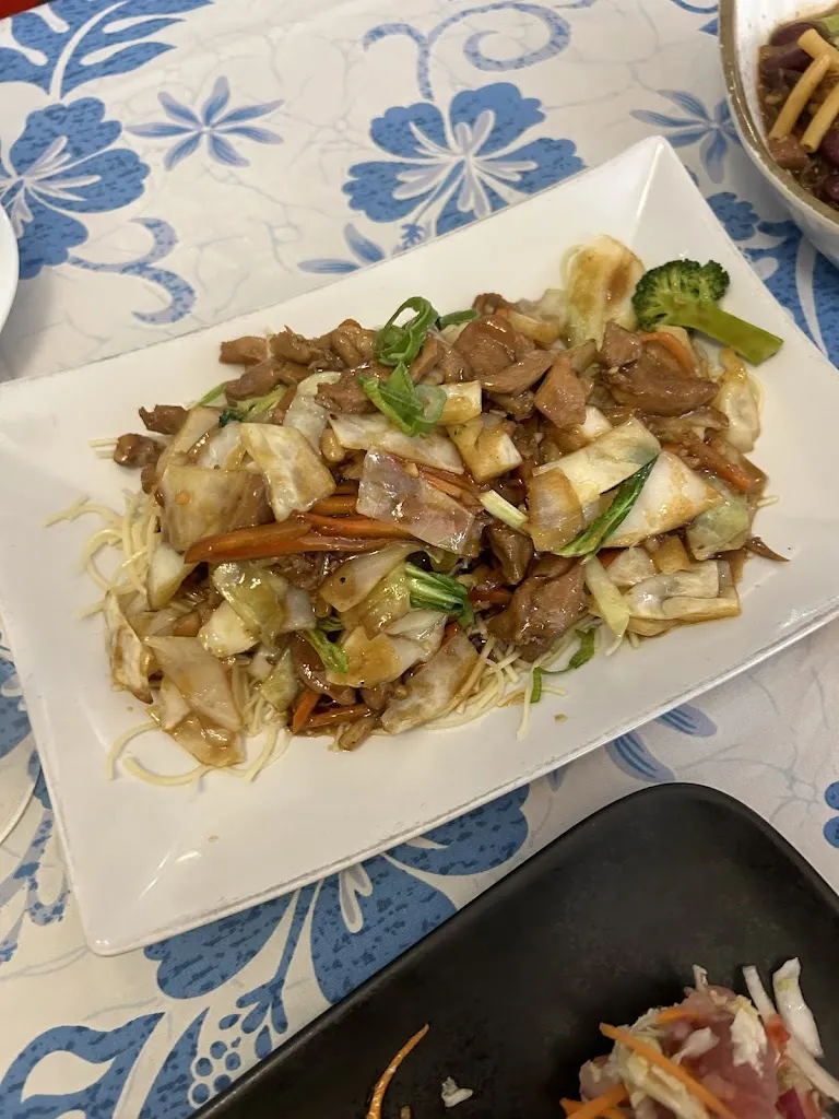 Nora W_Restaurant Ma'a Tahiti_Toulon_review