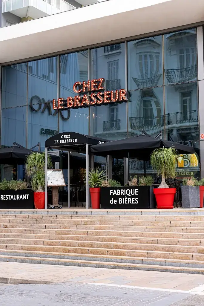 Chez Le Brasseur Toulon Restaurant in Toulon