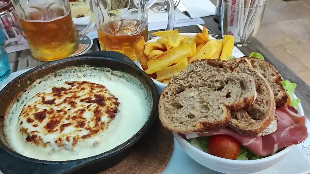 Chez Le Brasseur Toulon_Toulon_slider_image_2