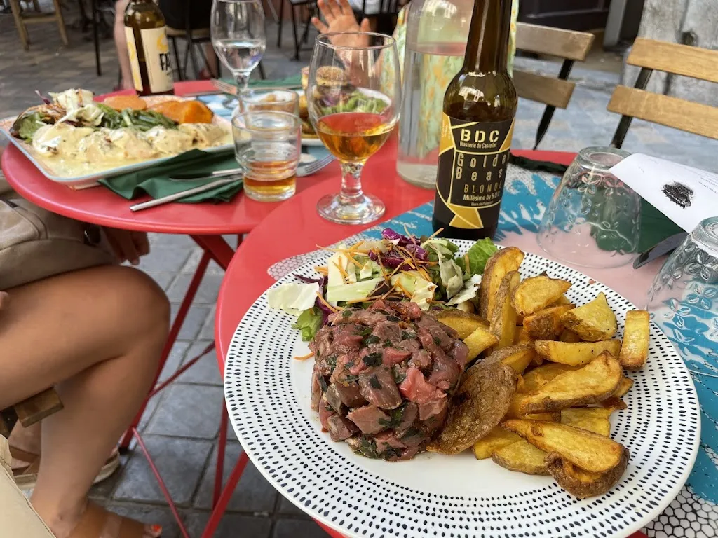 Dani Castro_L'aparté_Toulon_review