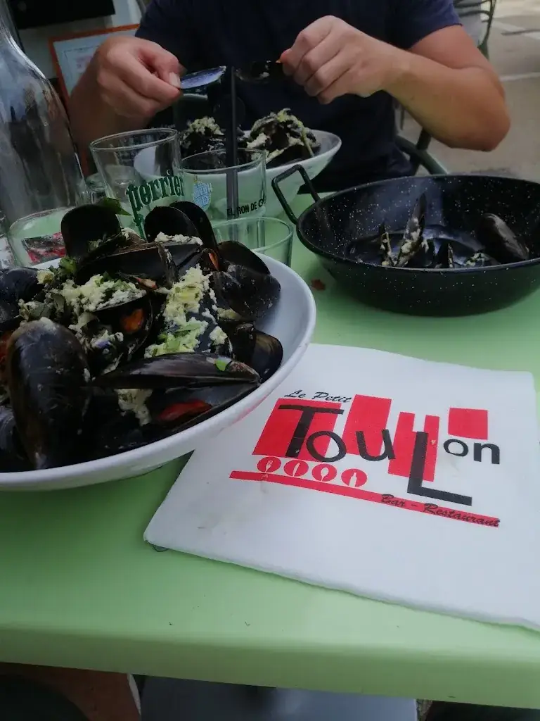 Menu_Le petit Toulon_Toulon_immagine_4