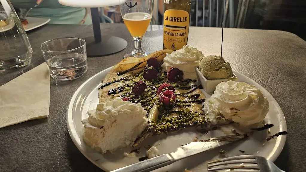 Enea Gelu Constantin_Crêperie du Port_Toulon_review