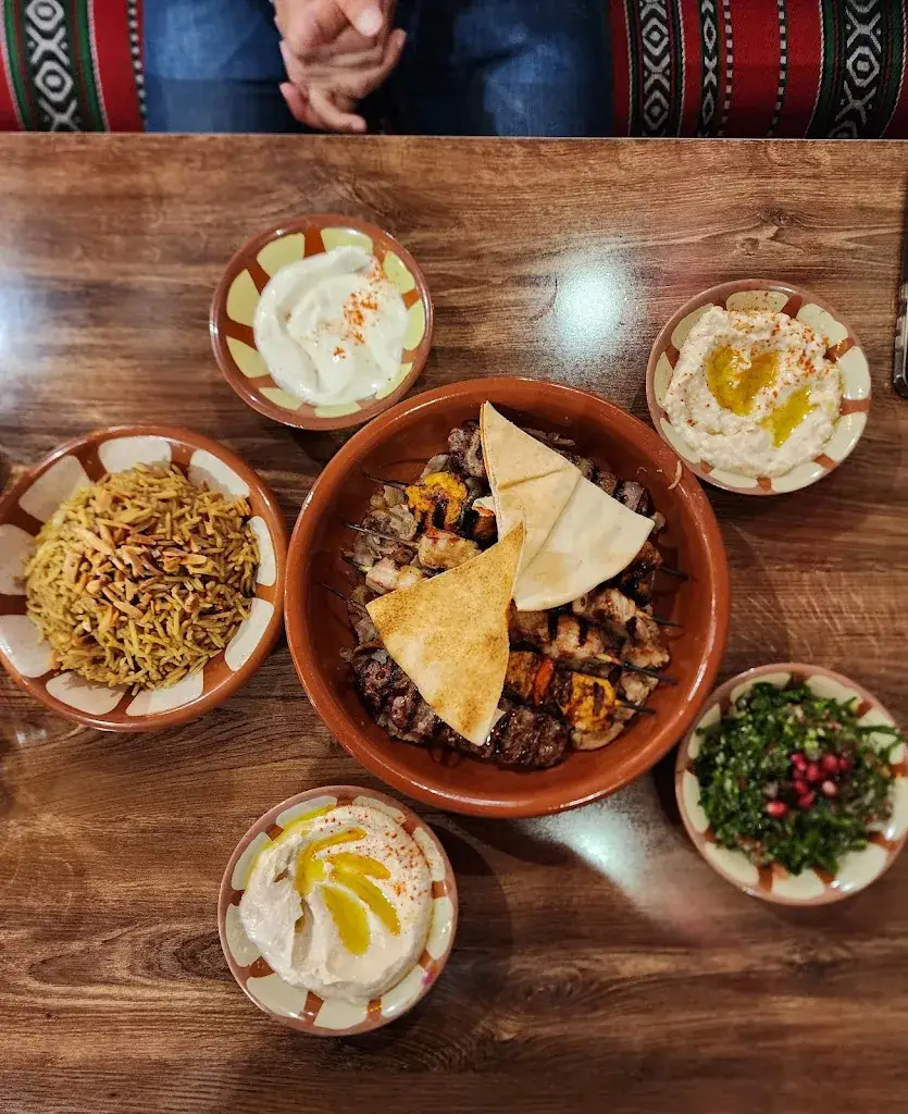 Humayra Garda_Chez le palestinien_Toulon_review