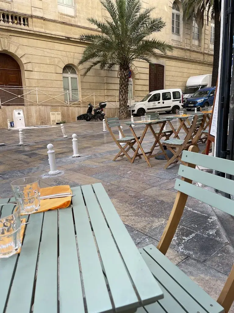 Hôi An_Toulon_slider_image_1