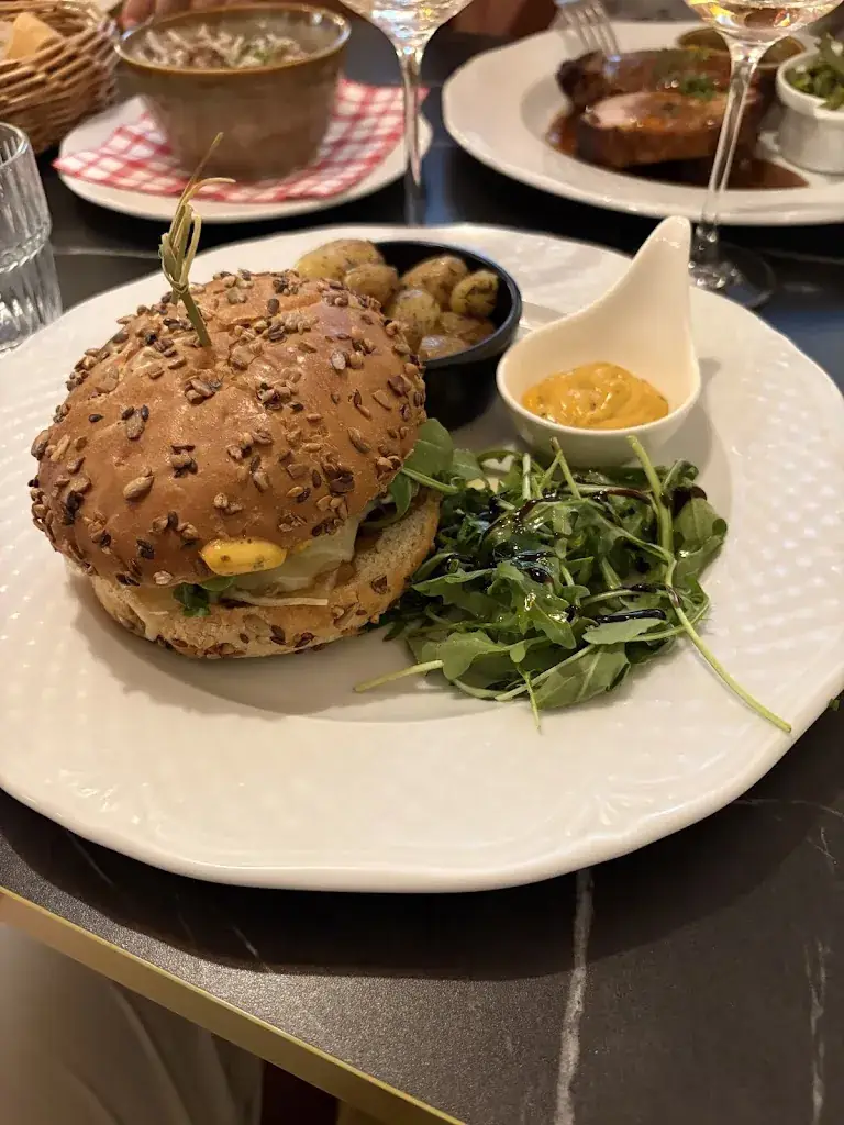 Benjamin Lecourtier_Coquette - Rôtisserie, traiteur & restaurant_Reignier-Ésery_review
