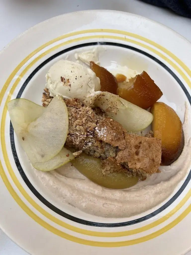 Angelica Vaz_Santa Rosalia_Toulon_review