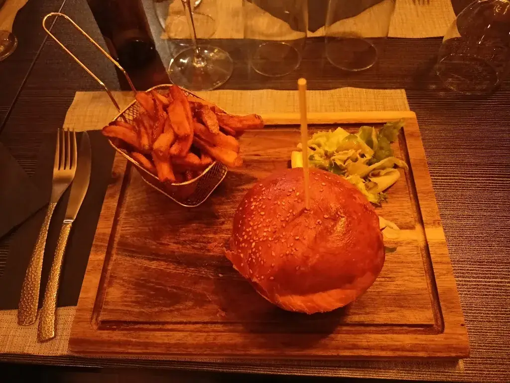 Car Sat _Gaudina Burgers_Toulon_review