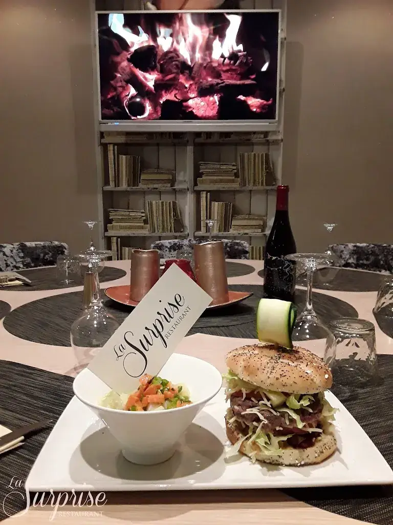 La Surprise Toulon_Toulon_slider_image_2