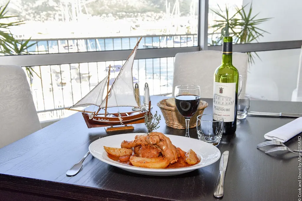 Les Régates_Toulon_slider_image_3