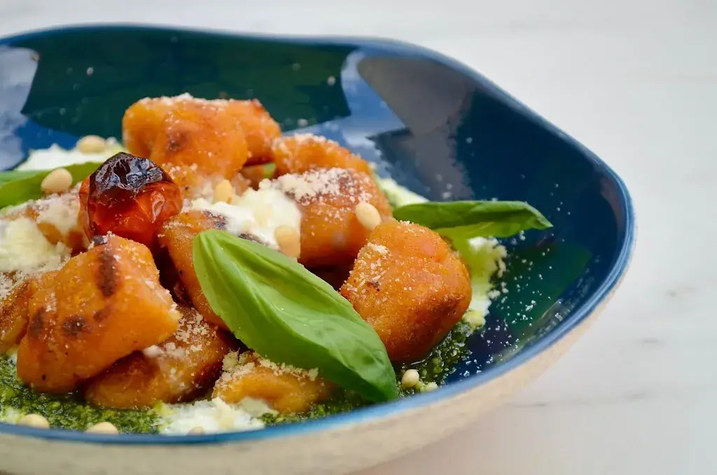 HANAWA_Toulon_slider_image_2