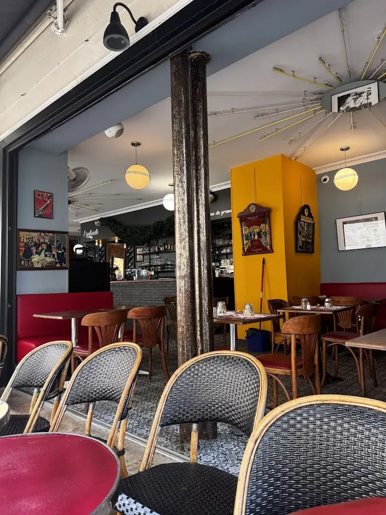 L'Entracte (Bouillon)_Toulon_slider_image_1