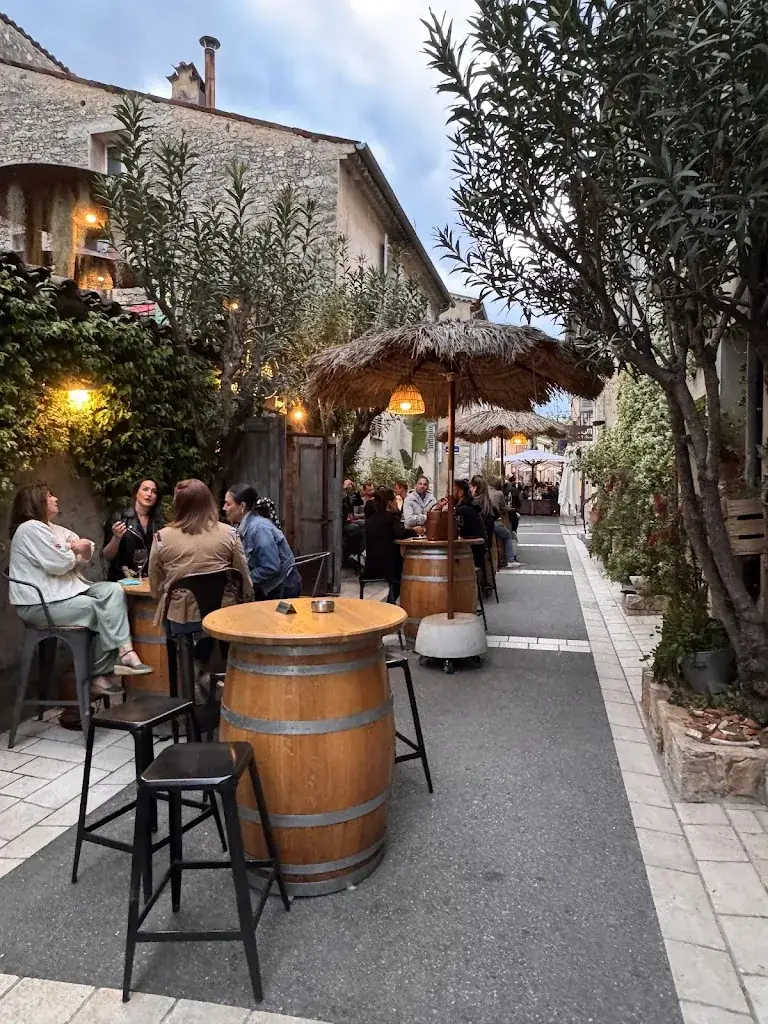 Le Patio Valbonne Restaurant in Valbonne