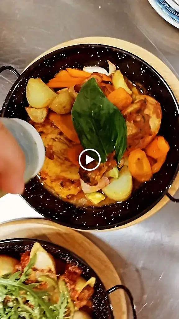 Chez Lolette_Valbonne_slider_image_2