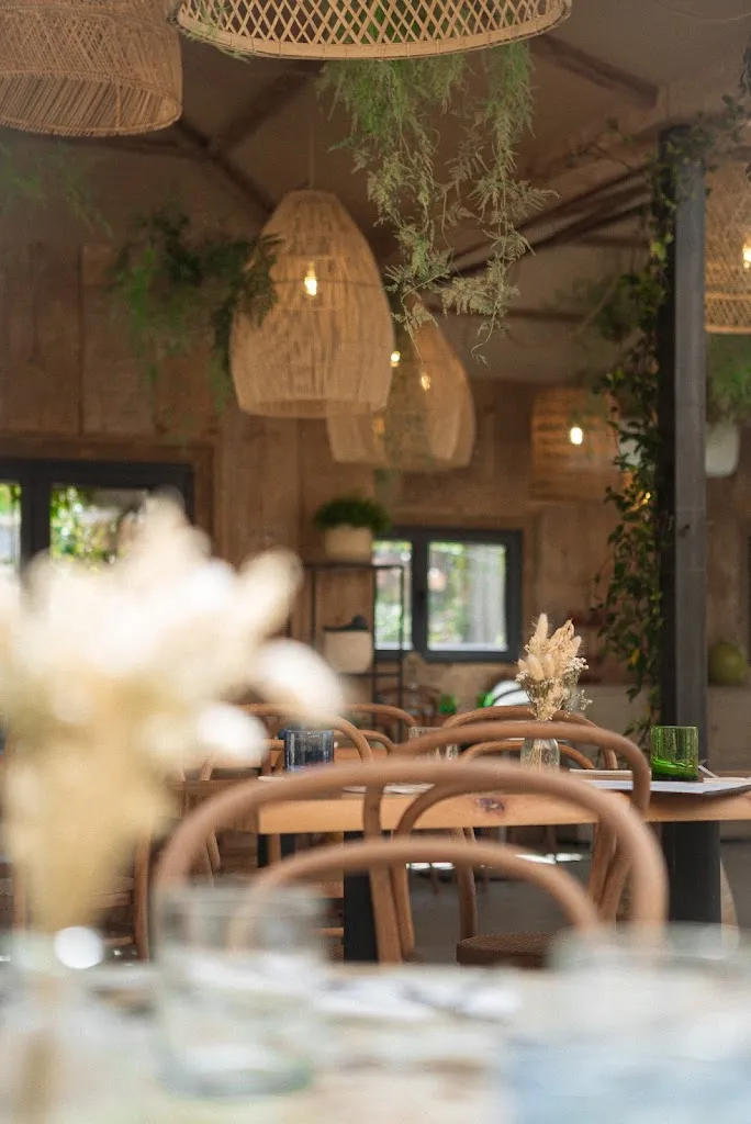 Restaurant La Source restaurant in Valbonne