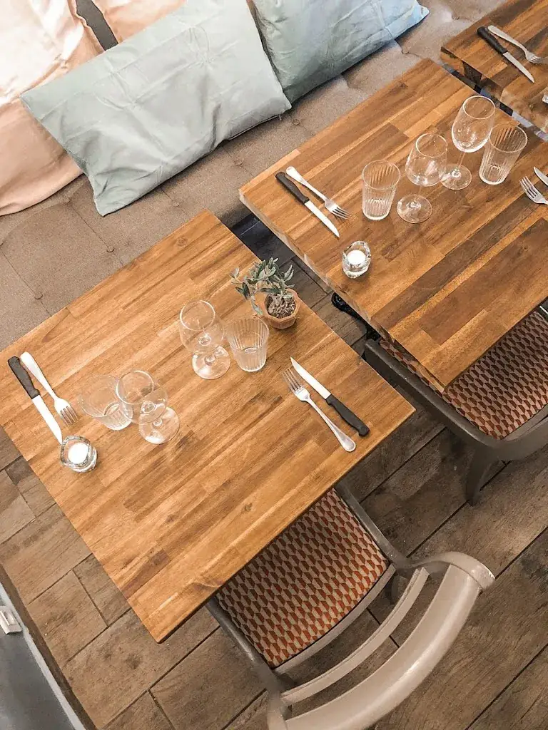 Le Petit Carnot_Valbonne_slider_image_3