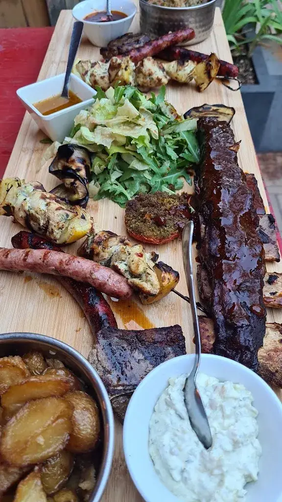 Café Latin_Valbonne_slider_image_3